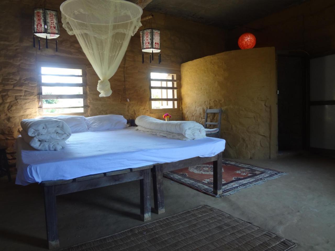 Shanta Ghar A Rustic Guesthouse Читван Екстериор снимка