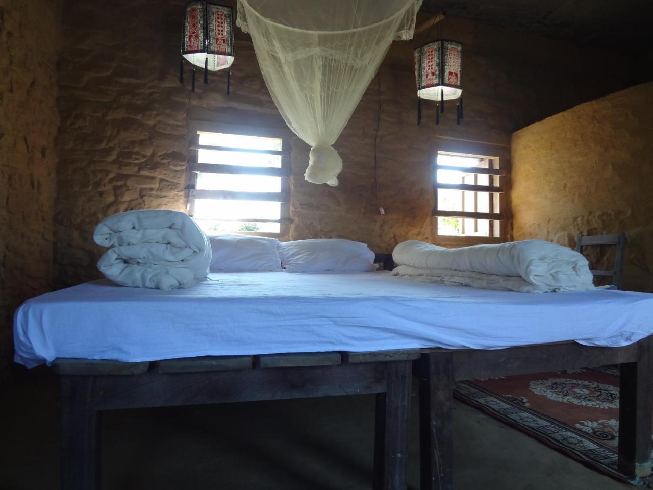 Shanta Ghar A Rustic Guesthouse Читван Екстериор снимка
